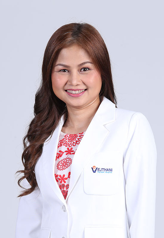 哇娜甘 医生Dr. Wanakan Singhasena
